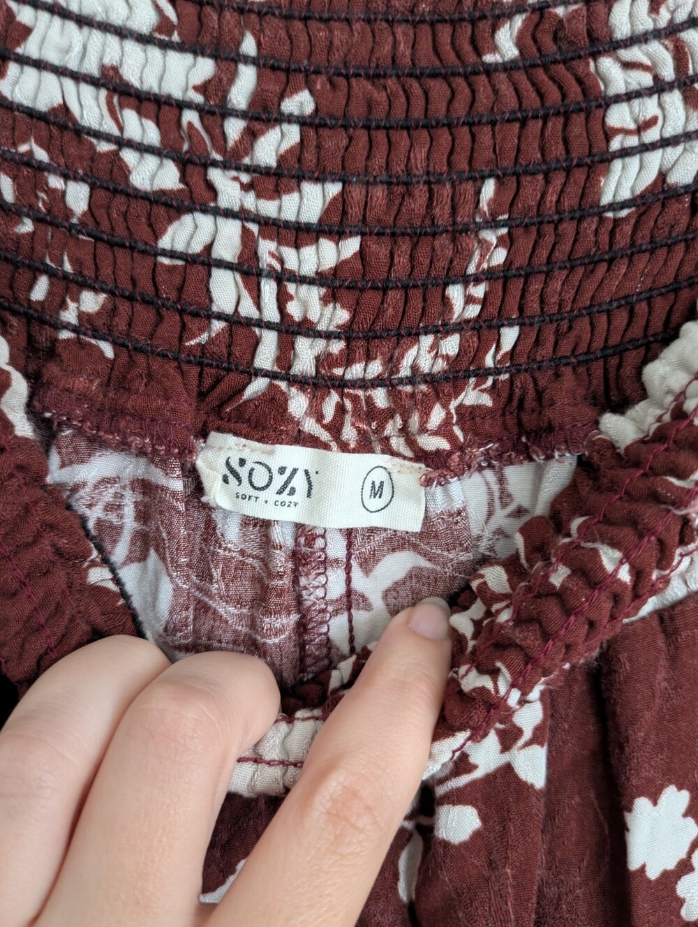 Sozy Mia Midi Skirt Burgundy Cream Floral Pattern Smocked Waist Pockets - Picture 6 of 13